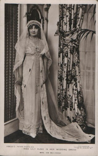 1920 fur trimmed wedding dress