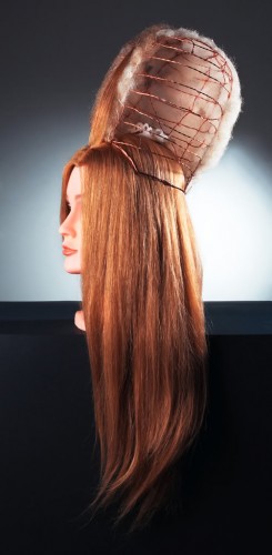 Hair scaffolding for a pouf