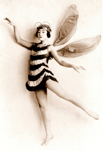 sexy vintage bee