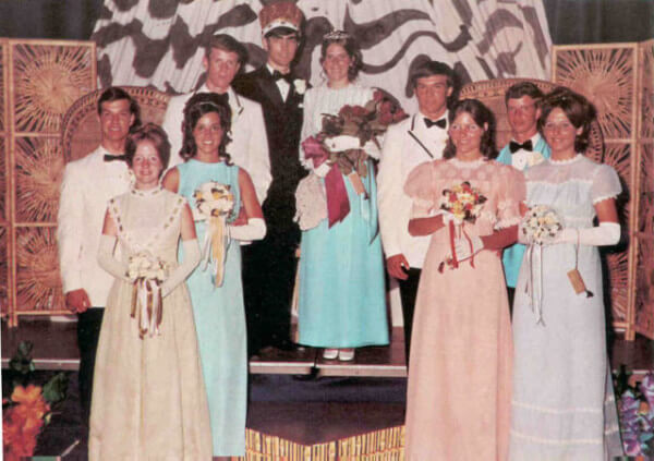 70s prom court